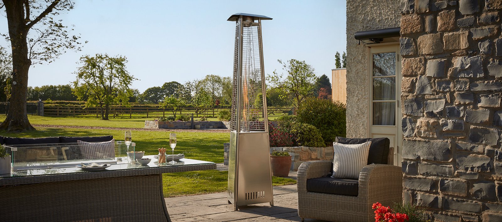 Commercial pyramid Real Flame Gas Patio Heater